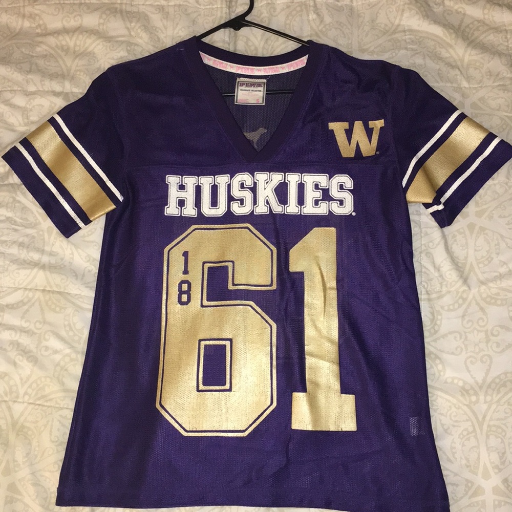PINK Husky jersey